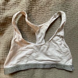 Calvin Klein t-shirt bra
